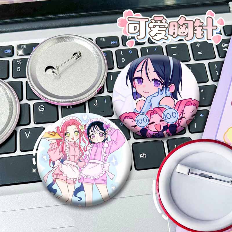 Spille e distintivi a tema ani - Anime Cosplay Girlfriend recensione e prezzo
