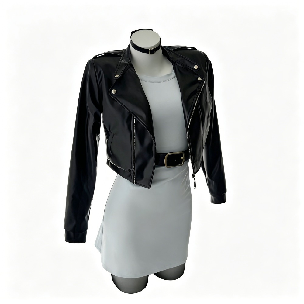 Costume Cosplay Completo di Yo - Anime Cosplay Costumes recensione e prezzo